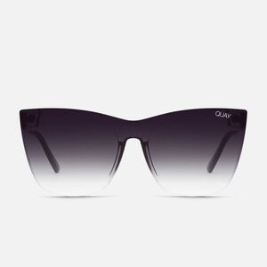 Quay “COME THRU” Black sunglasses